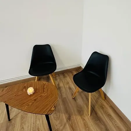 Le Kaya, Spacieux Et Convivial